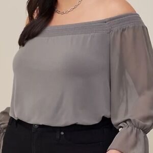 Torrid Size 1 Elegant Gray Off-Shoulder Women's Top
